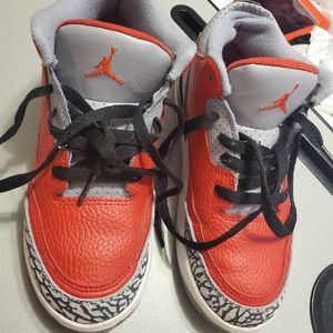 Jordan 3 retro  size 3Y